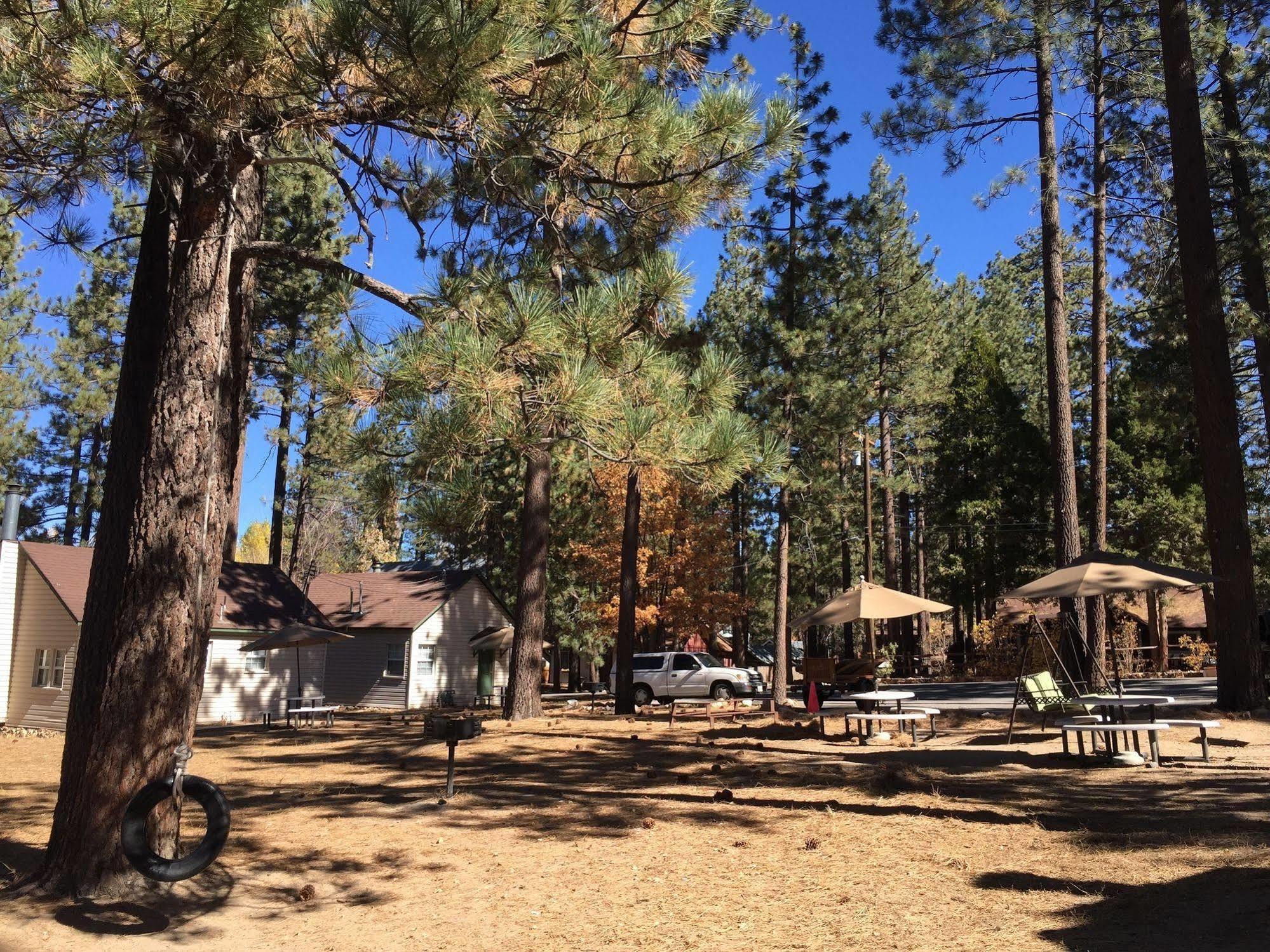 莱克伍德小屋旅馆 大熊湖 外观 照片